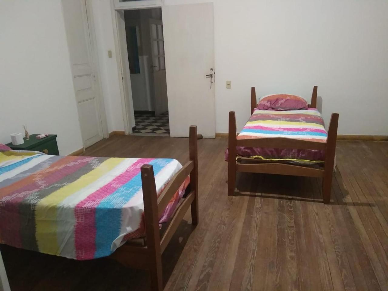 Hostal, Home Sweet Home サルト エクステリア 写真